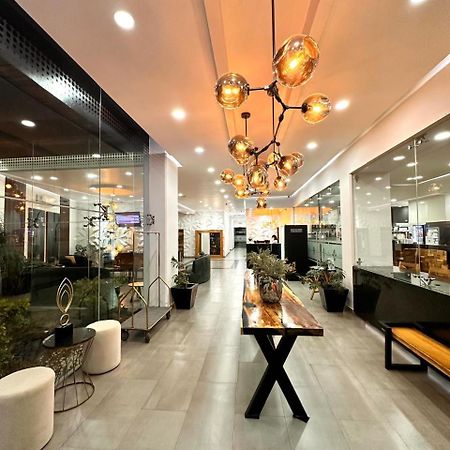 Hotel Bugari Aeropuerto Guadalajara Las Pintas Eksteriør billede