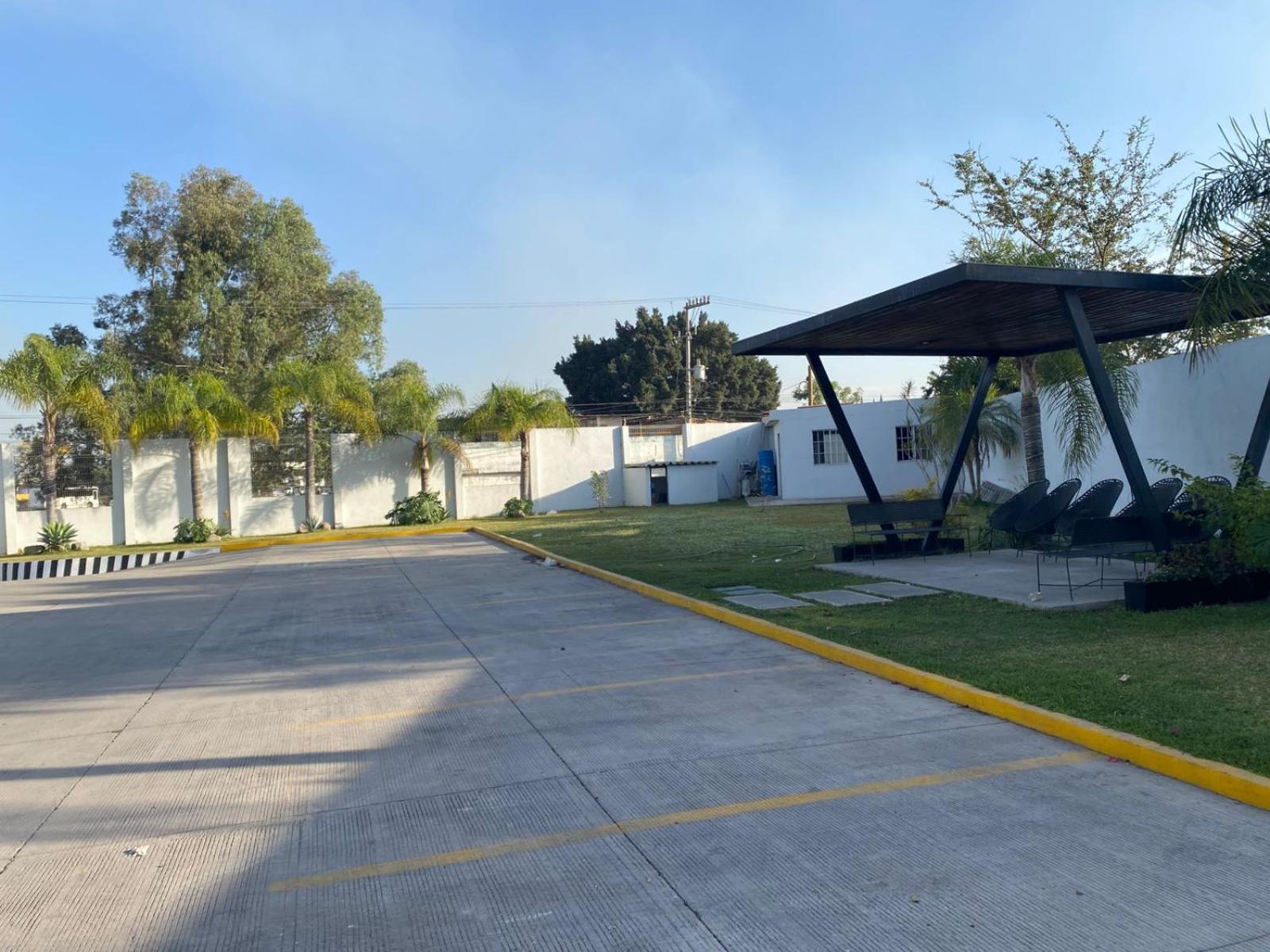 Hotel Bugari Aeropuerto Guadalajara Las Pintas Eksteriør billede